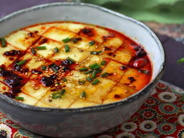 13 एशियाई व्यंजन जिन्हें घर पर आजमाना चाहिए, साथ में कुछ चतुर रसोई के टिप्स