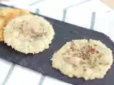रेसिपी पार्मेज़ान चिप्स जड़ी-बूटियों और मसालों के साथ
