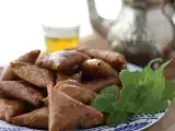 रेसिपी ब्रियौट्स ऑं अमांदेस, छोटी पूर्वी पेस्ट्रीज़