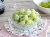 रेसिपी प्रोसेको में किशमिश