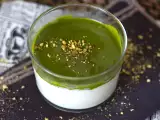 रेसिपी पिस्ता की panna cotta, आसान नुस्खा जिसे सभी पसंद करते हैं!