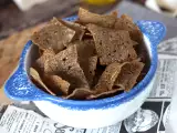 रेसिपी चिप्स बकवहीन पट्टियों के साथ: नाश्ते के लिए उत्तम!