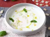 रेसिपी अंडालूसी अजोब्लांको: ठंडी सूप जो गर्मियों में हमेशा पसंद आती है