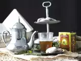 रेसिपी कैसे असली मोरक्को चाय तैयार करें पुदीने के साथ