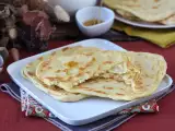 रेसिपी Msemmen, रमजान के लिए उत्तम मोरक्कोई परतदार क्रेप!