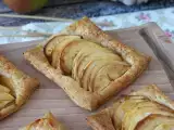 रेसिपी सेब की पतली पाई