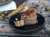 रेसिपी कॉफी और कोको के साथ तिरामिसु शैली का क्रेप केक