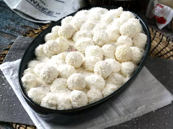 रेसिपी Tiramisu raffaello जो नारियल के अच्छे स्वाद के साथ है
