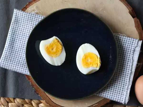 रेसिपी एयर फ्रायर में उबले अंडे