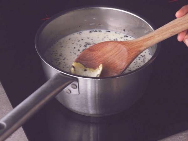 फ्रेंकस्टाइन क्रीम हैलोवीन के लिए - तैयारी चरण 3