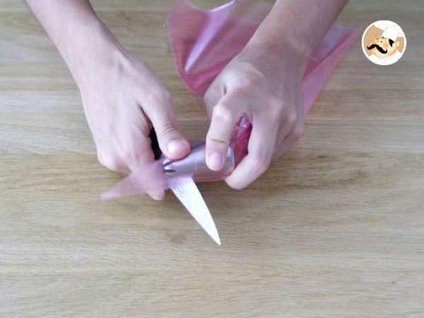 हैलोवीन के लिए मोंस्टर कपकेक - तैयारी चरण 10