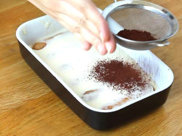 इतालवी तिरामिसु - वीडियो नुस्खा ! - तैयारी चरण 7