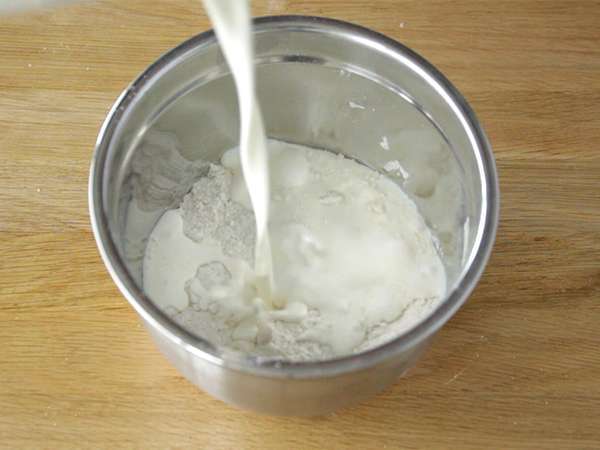 स्मोक्ड सैल्मन और डिल के साथ स्कोन - तैयारी चरण 2