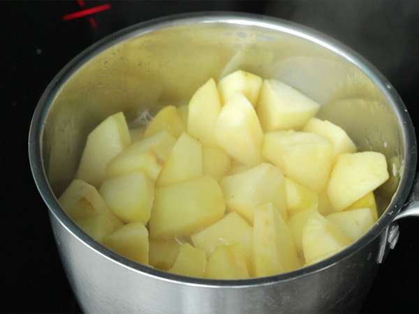 पारंपरिक सेब की चटनी - तैयारी चरण 3