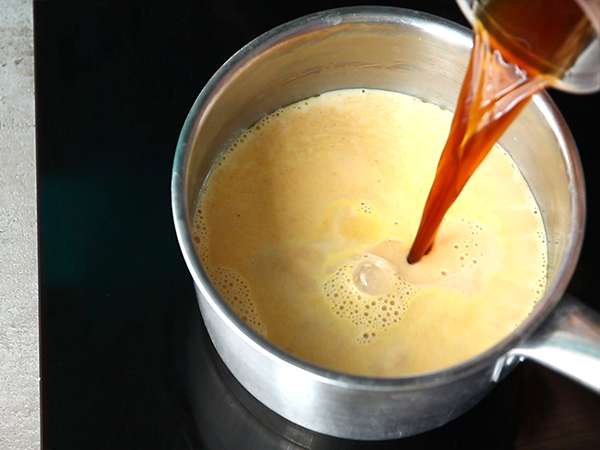 कद्दू मसाला लट्टे, कद्दू का कैफे लट्टे - तैयारी चरण 4