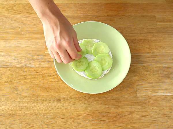 सैंडविच केक, नाश्ते का ताजा केक - तैयारी चरण 2