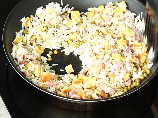 चाइनीज़ फ्राइड राइस, आसान नुस्खा - तैयारी चरण 3