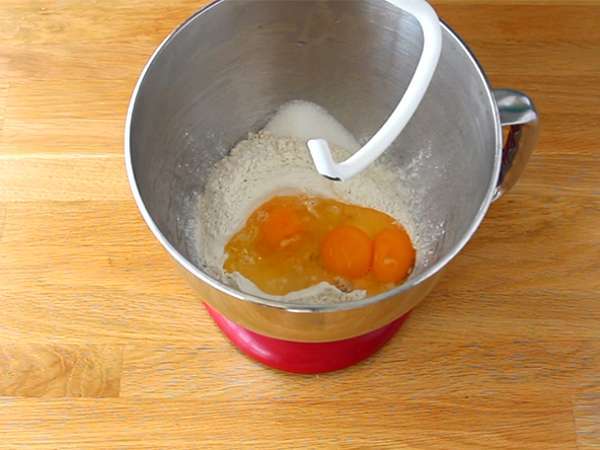 Tarte tropézienne व्याख्या की गई कदम से कदम - तैयारी चरण 1