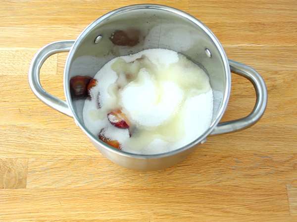 घर की प्लम जैम - तैयारी चरण 1