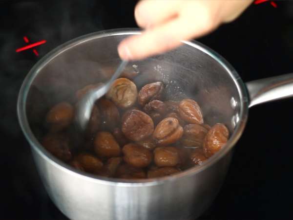 पारंपरिक चेस्टनट के साथ चापोन - तैयारी चरण 5