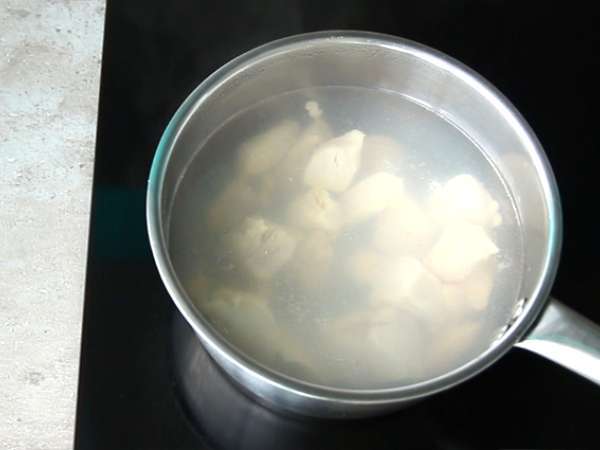 Coxinhas (ब्राज़ीलियाई चिकन क्रोकट्स) - तैयारी चरण 3
