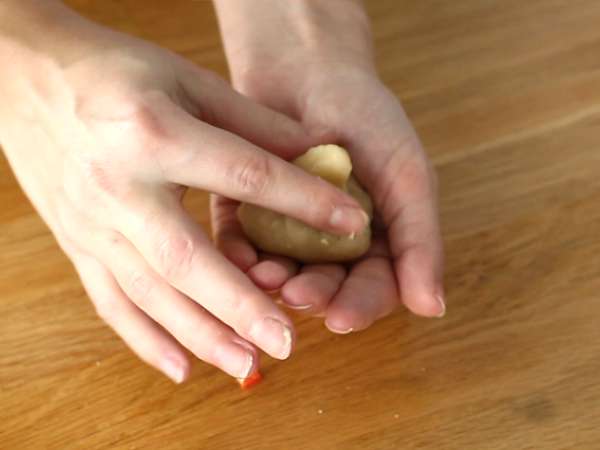 Coxinhas (ब्राज़ीलियाई चिकन क्रोकट्स) - तैयारी चरण 8