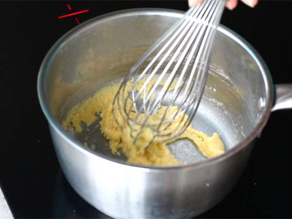 मैकरोनी और पनीर, अमेरिकी पास्ता का ग्रैटिन - तैयारी चरण 1