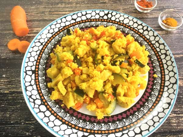 कुसकुस एक्सप्रेस (चिकन और सब्जियाँ) - तैयारी चरण 3