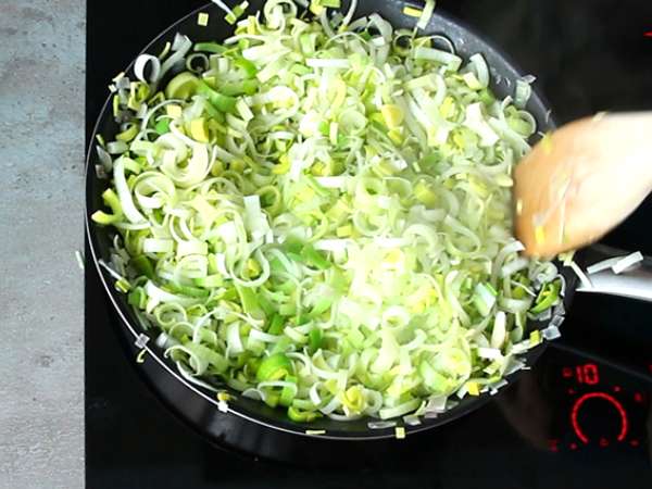 प्याज की फोंड्यू वाले मफिन - तैयारी चरण 2