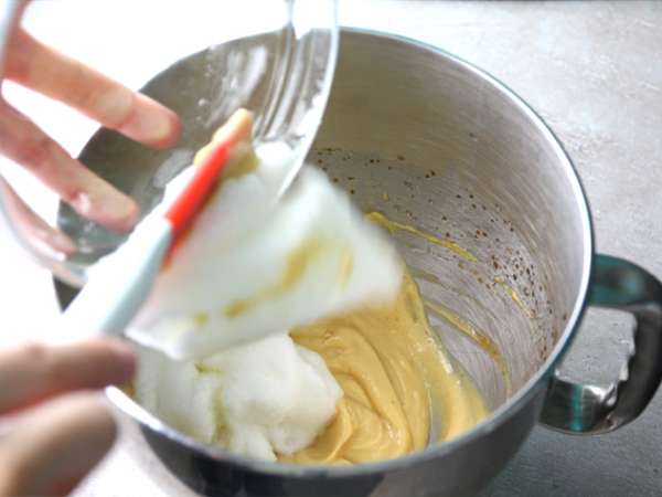 असपरजेस मूसलीन सॉस के साथ - तैयारी चरण 4