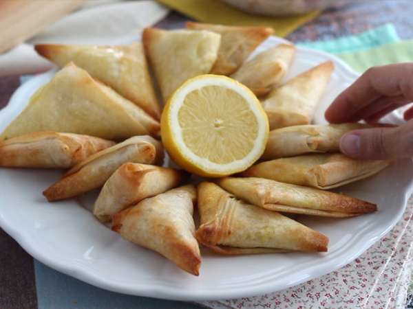 समोसा रिका-कट्स के तरीके से - तैयारी चरण 6