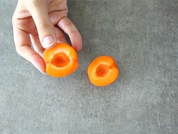 घर का बना आड़ू की जैम - तैयारी चरण 1