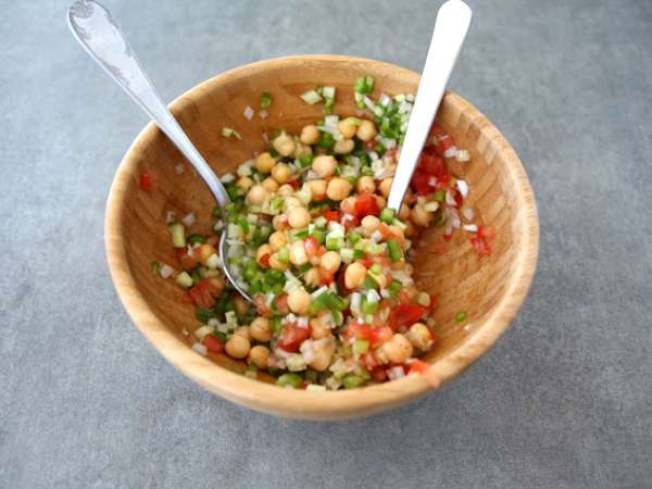 सलाद गर्भनोज़ और लेट्यूस का सूप - तैयारी चरण 2