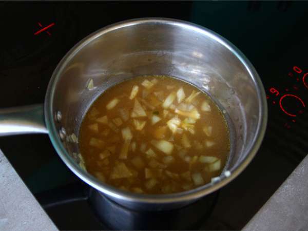 सलाद गर्भनोज़ और लेट्यूस का सूप - तैयारी चरण 3
