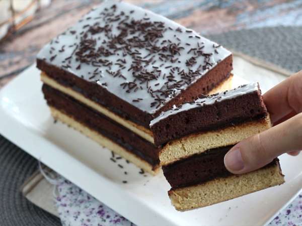 घर का नेपोलिटन केक - तैयारी चरण 11