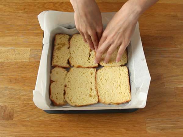 चीज़केक बार्स और फ्रेंच टोस्ट (French toast cheesecake bars) - तैयारी चरण 4