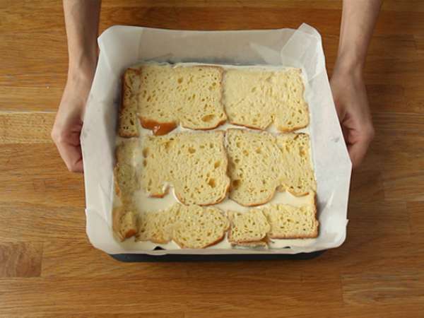 चीज़केक बार्स और फ्रेंच टोस्ट (French toast cheesecake bars) - तैयारी चरण 6