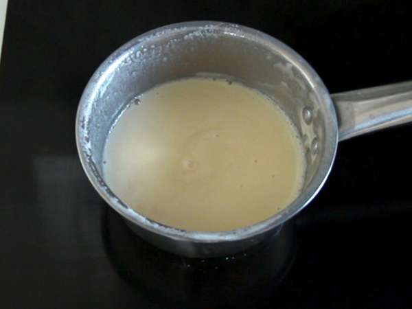 घर का बना आसान गाढ़ा दूध - तैयारी चरण 3