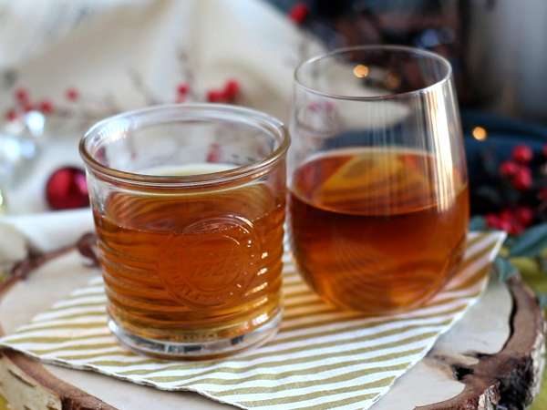 Wassail, क्रिसमस का मसालेदार कॉकटेल - तैयारी चरण 3