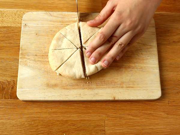 पिटा ब्रेड के चिप्स - त्वरित नुस्खा - तैयारी चरण 1
