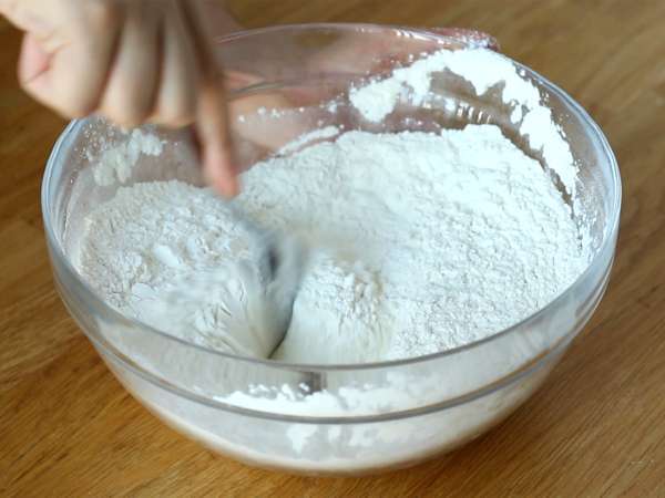 चॉकलेट के सकोन आसान और बहुत मुलायम - तैयारी चरण 1