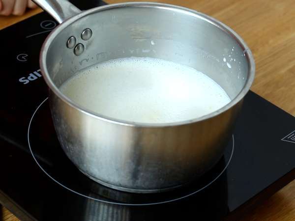 पिस्ता की panna cotta, आसान नुस्खा जिसे सभी पसंद करते हैं! - तैयारी चरण 2