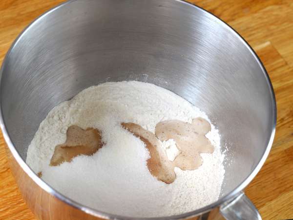 फ्रांजब्रोटचेन आसानी से घर पर बनाएं। - तैयारी चरण 2