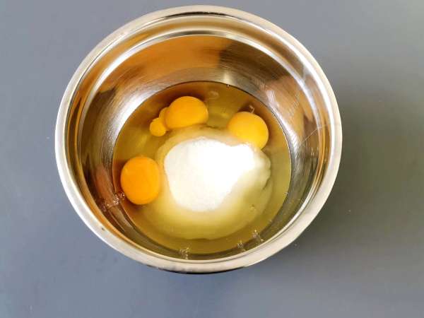चॉकलेट का फ्लान पाटिसियर जो आपको बचपन की याद दिलाएगा - तैयारी चरण 3