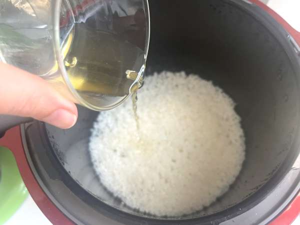 सुपर आसान सुशी चावल कुकियो में! - तैयारी चरण 6