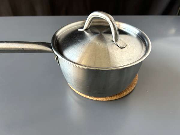 एयर फ्रायर में तली हुई दूध। पारंपरिक मिठाई जिसमें कम तेल और हमेशा का स्वाद है। - तैयारी चरण 2