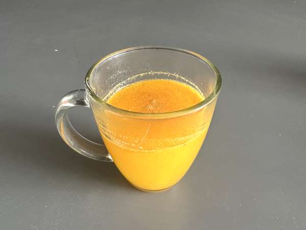 अदरक शॉट (अदरक का शॉट): इम्यूनिटी और ऊर्जा के लिए आसान, प्राकृतिक और शक्तिशाली नुस्खा - तैयारी चरण 3