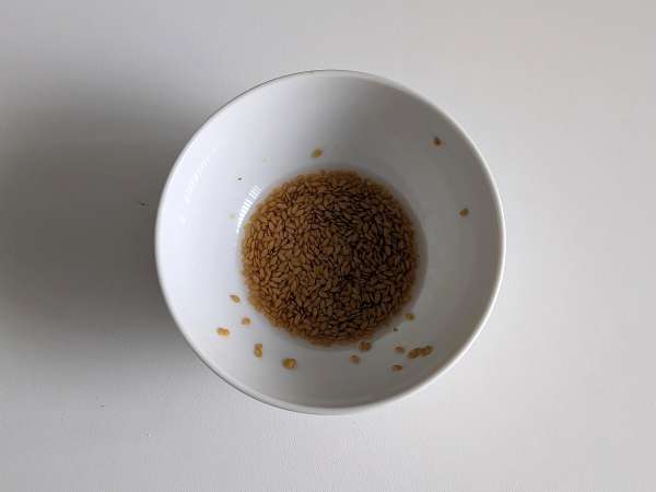कैसे लिनन का अंडा (Flax egg) तैयार करें: रसोई में एकदम सही शाकाहारी विकल्प - तैयारी चरण 3