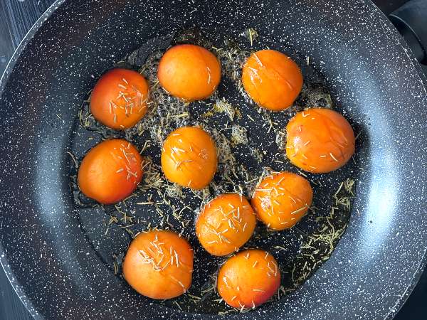 तार्टिन भुने हुए खुबानी, रॉकेट और बुराटा - तैयारी चरण 3