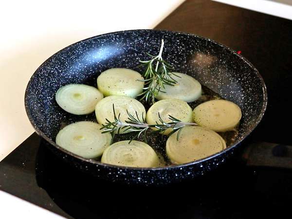 प्याज की टार्टलेट्स टैटिन - तैयारी चरण 2